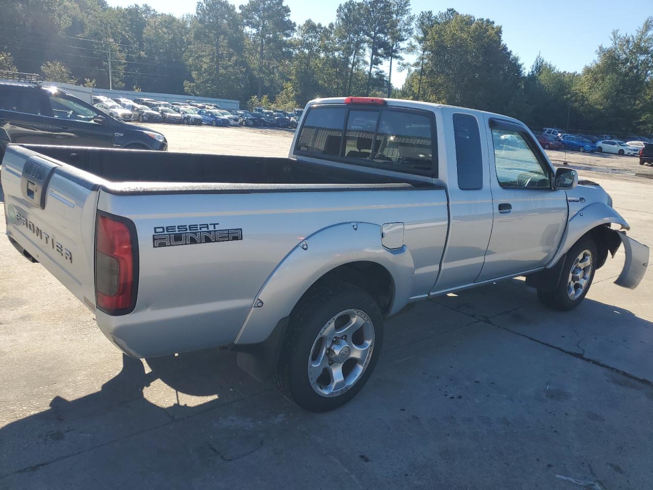 Lot #3290221205 2001 NISSAN FRONTIER K