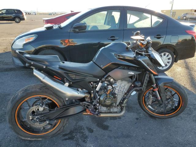 Global Auto Auctions: 2021 KTM 890 DUKE R