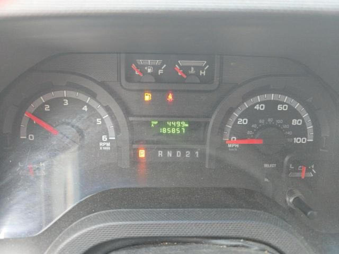 FORD ECONOLINE E250 VAN