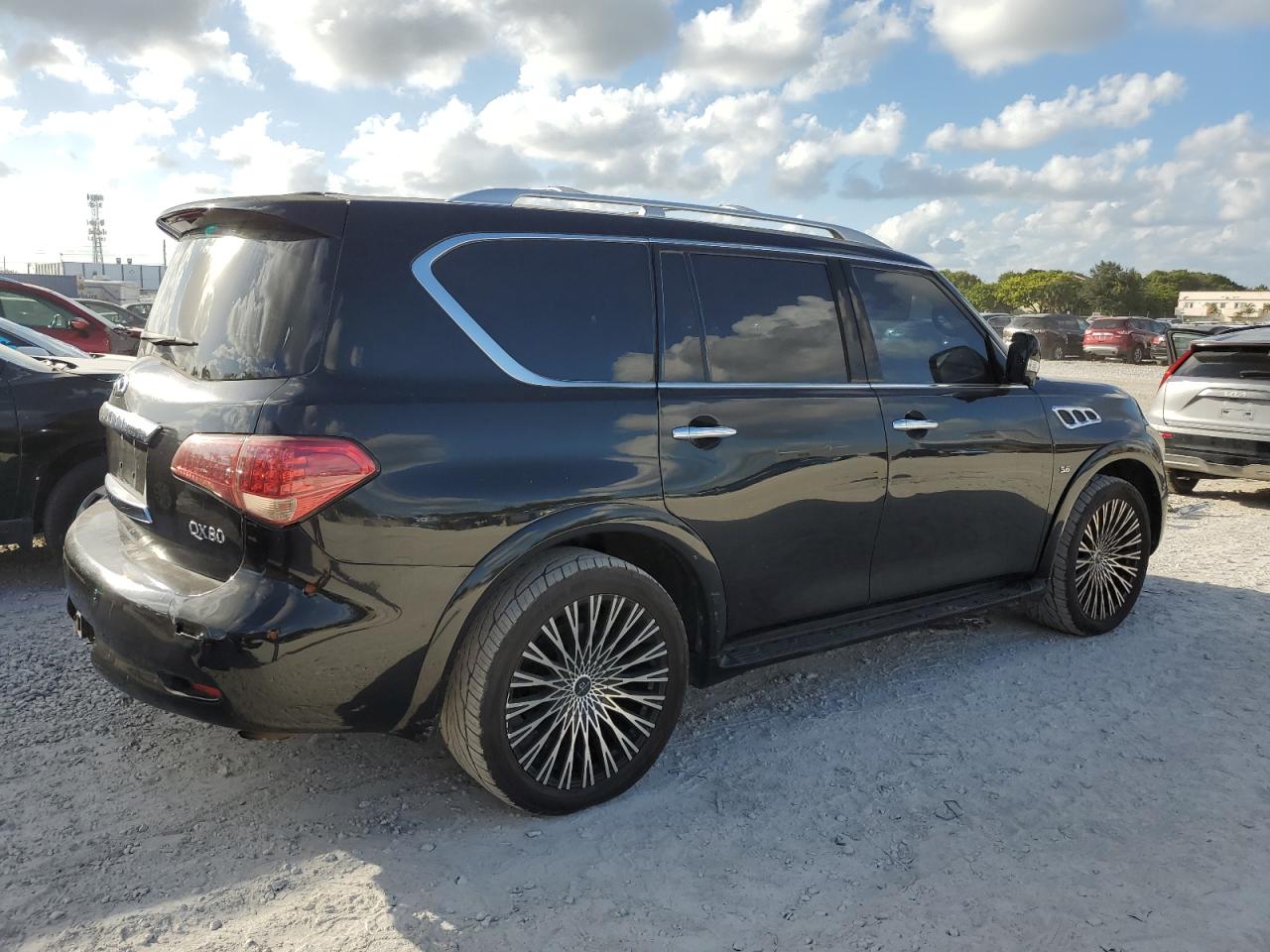 INFINITI QX80