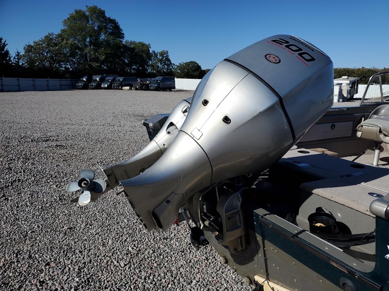 Lot #3270704859 2003 LUND BOAT W/TRL