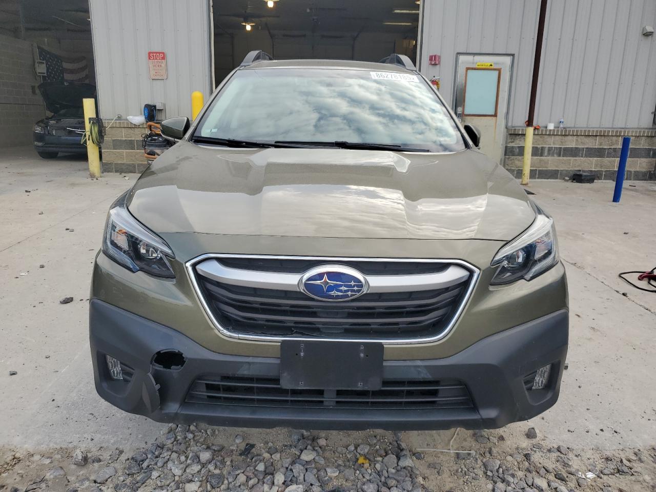 SUBARU OUTBACK PREMIUM