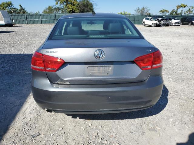 2015 VOLKSWAGEN PASSAT S 1VWAS7A30FC082624