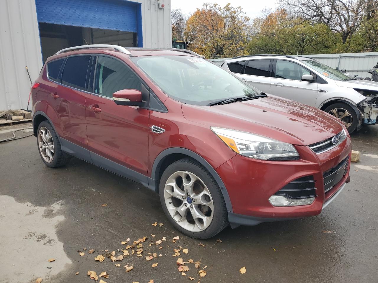 FORD ESCAPE TITANIUM
