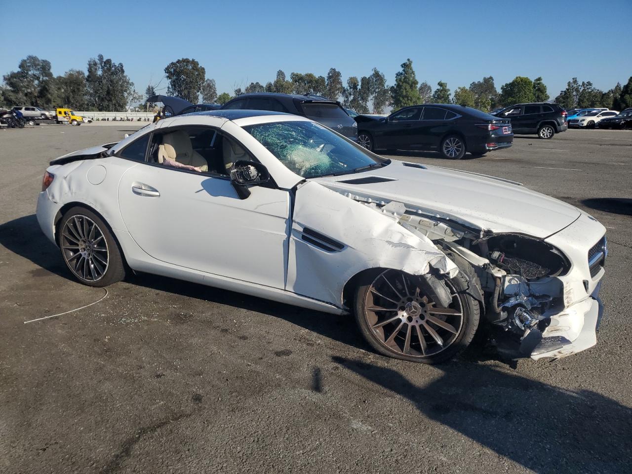 MERCEDES-BENZ SLC-CLASS 300