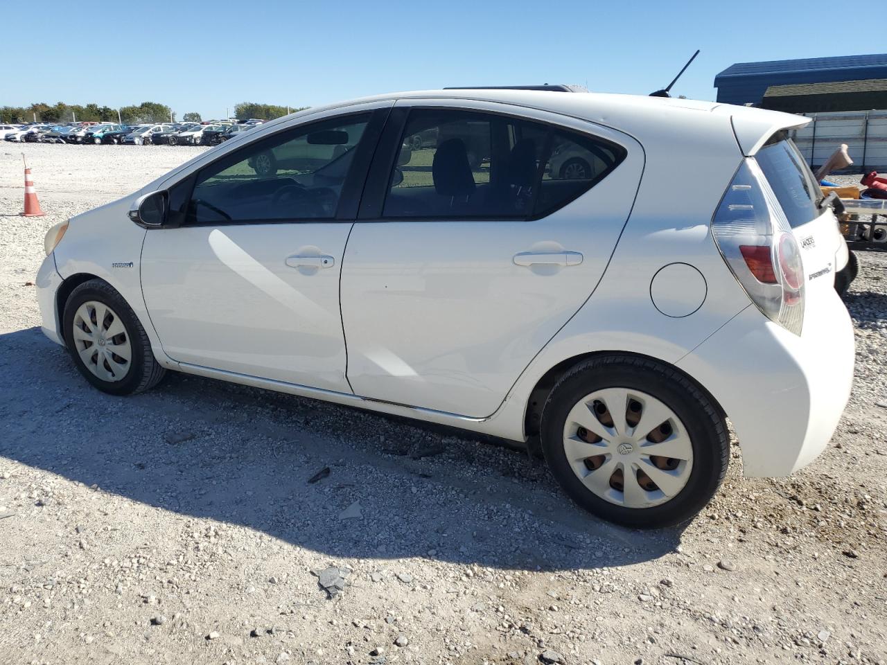 TOYOTA PRIUS C
