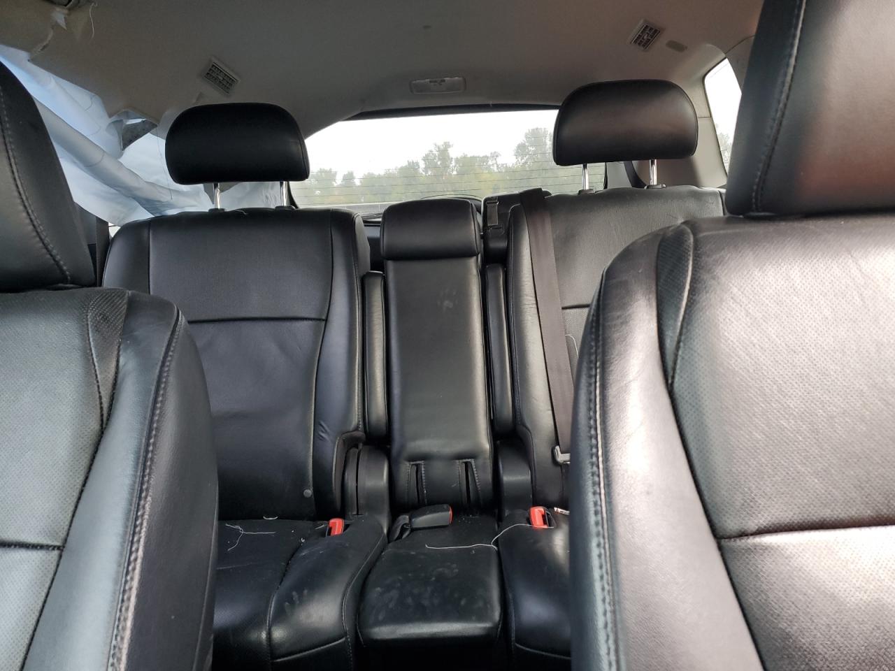 TOYOTA HIGHLANDER LIMITED