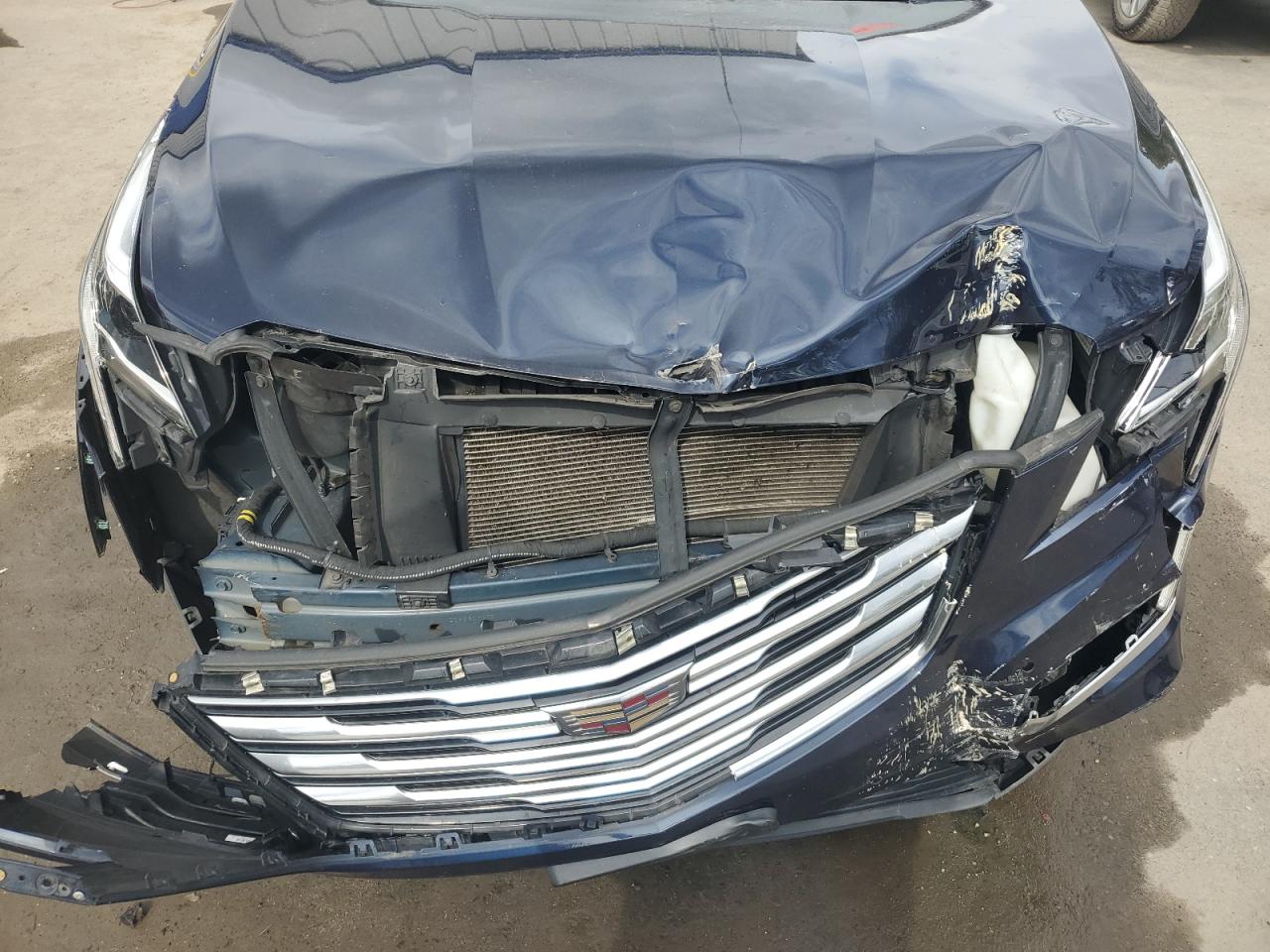 CADILLAC XT5 PREMIUM LUXURY