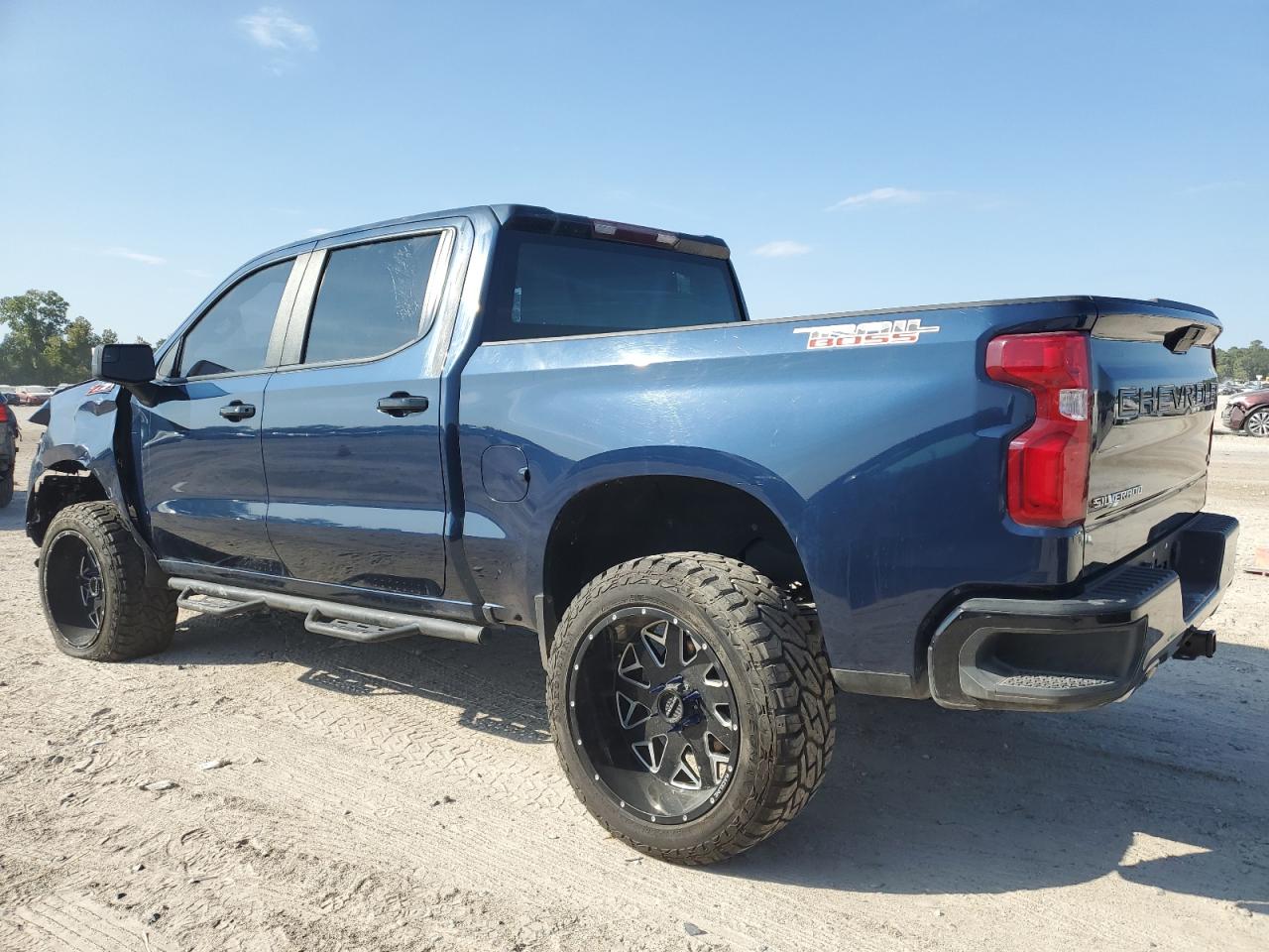 CHEVROLET SILVERADO K1500 LT TRAIL BOSS