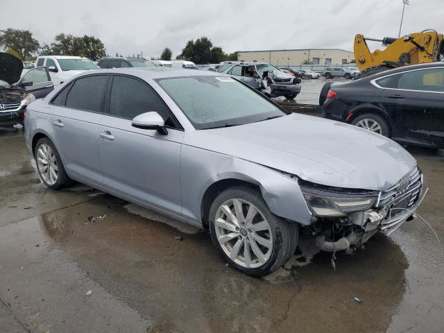 2017 AUDI A4 PREMIUM WAUGNAF42HN005499