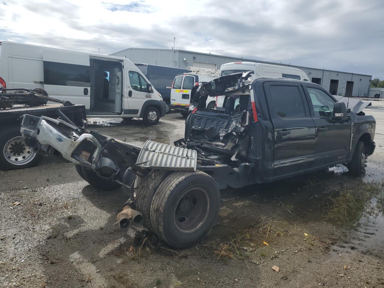 FORD F-350 SUPER DUTY