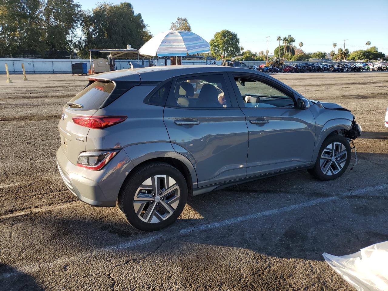 HYUNDAI KONA SE