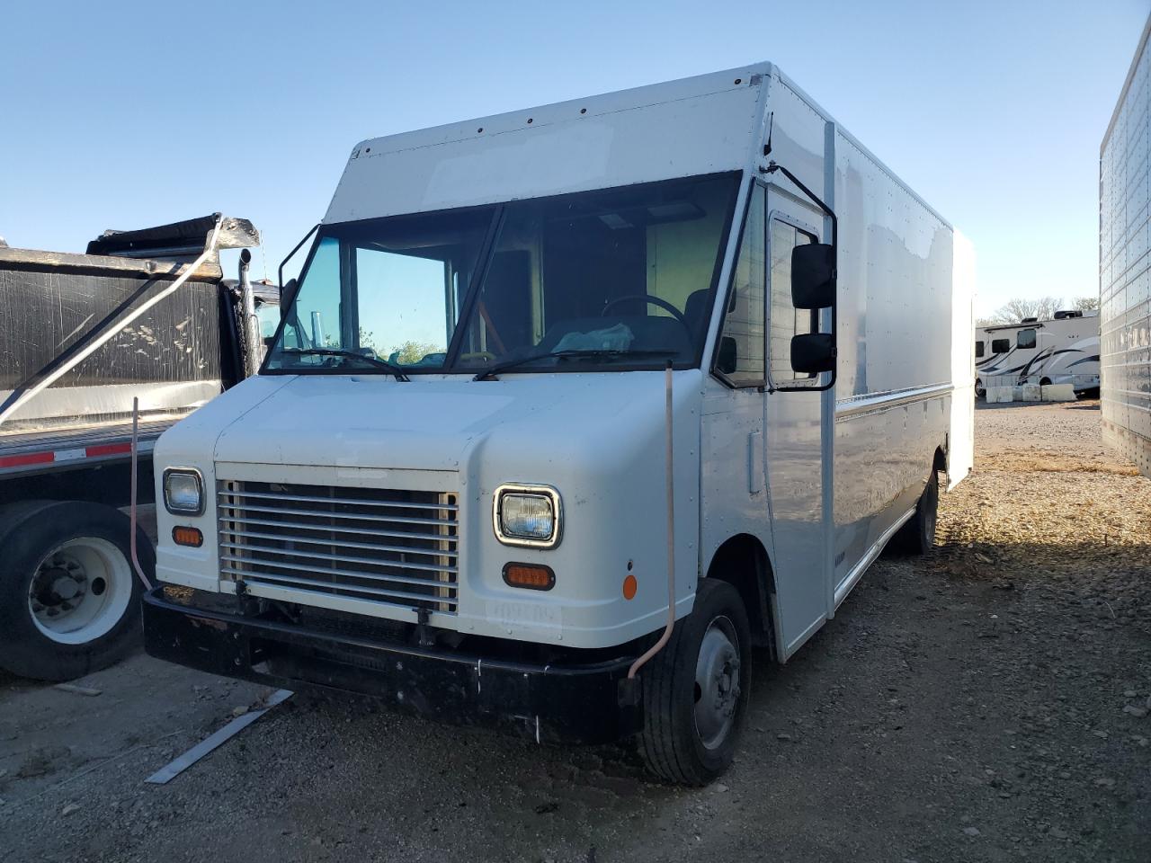 Lot #3274940499 2020 FREIGHTLINER CHASSIS M