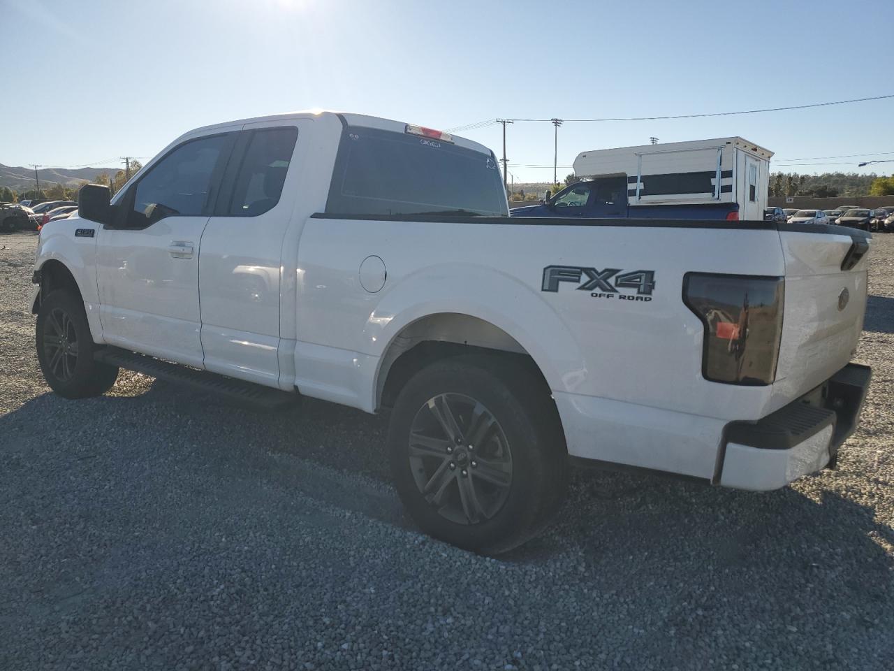 FORD F-150 SUPER CAB