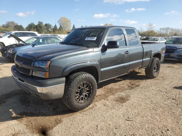 Global Auto Auctions: 2004 CHEVROLET SILVERADO