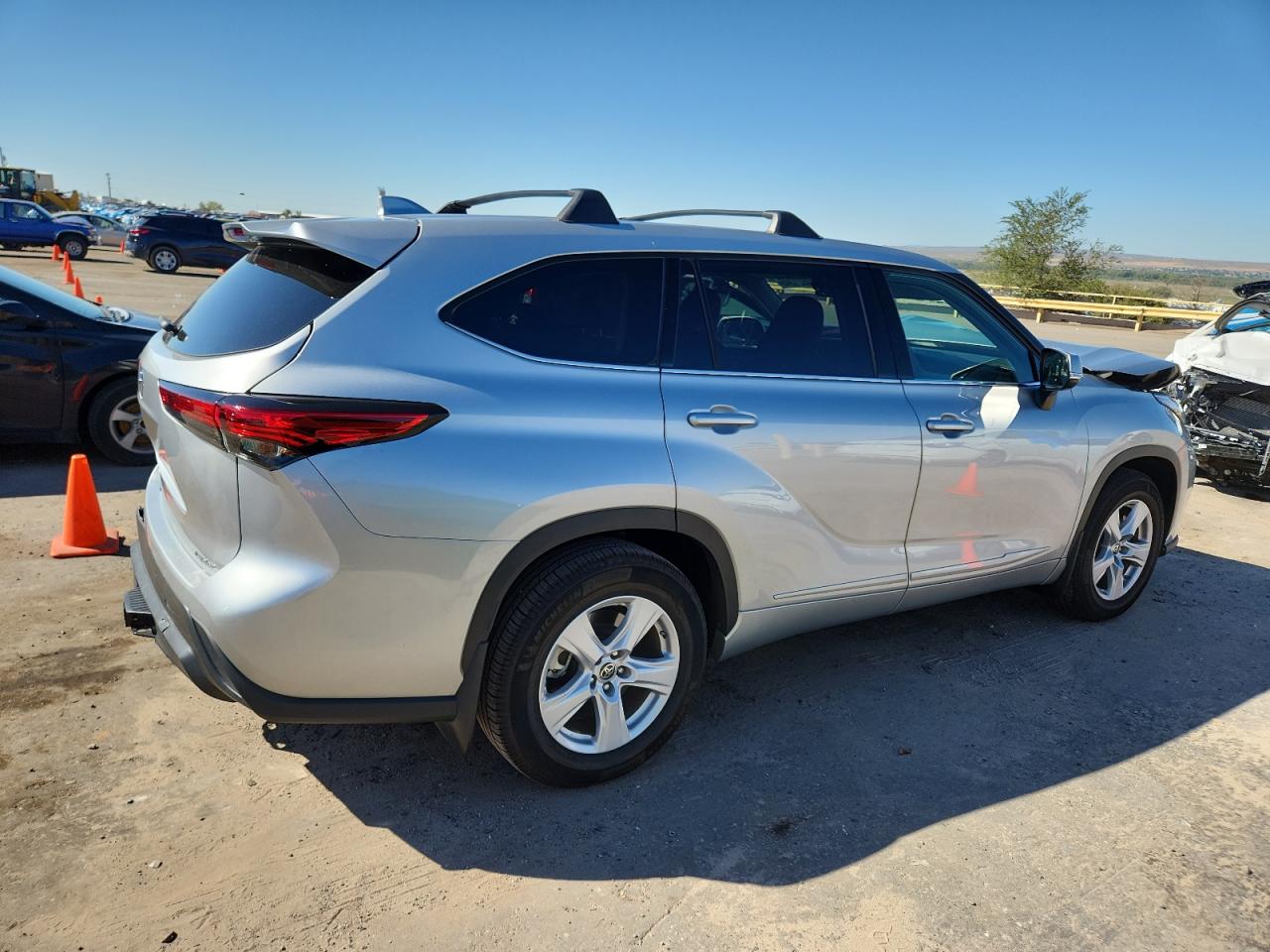 TOYOTA HIGHLANDER L