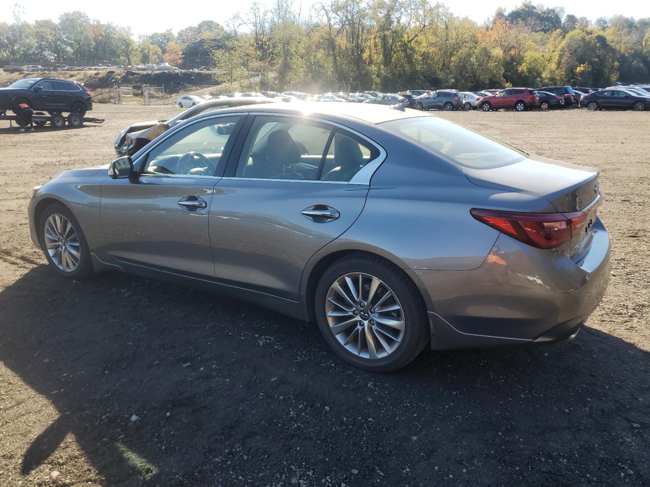 INFINITI Q50 LUXE