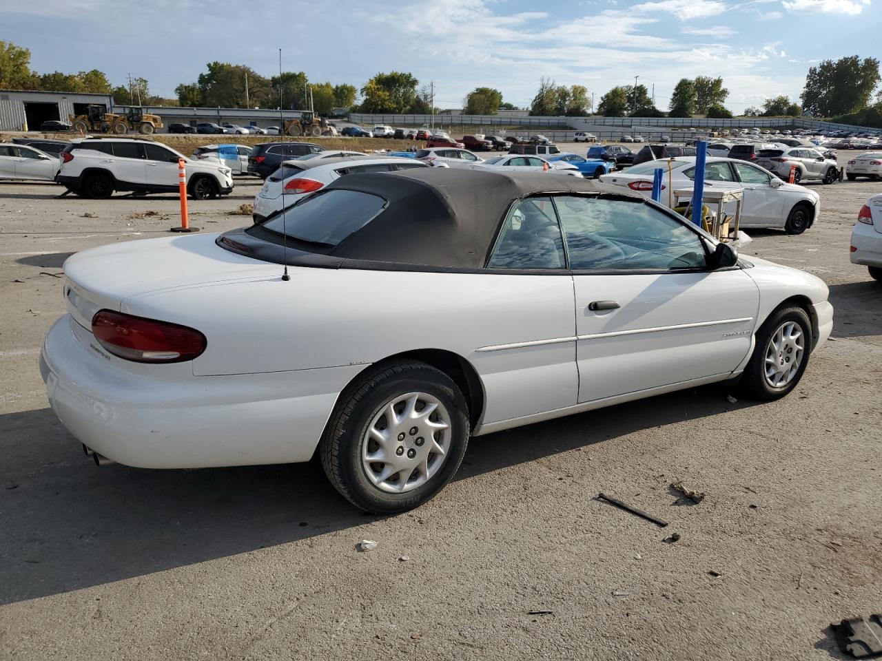 Lot #3269144135 1998 CHRYSLER SEBRING JX