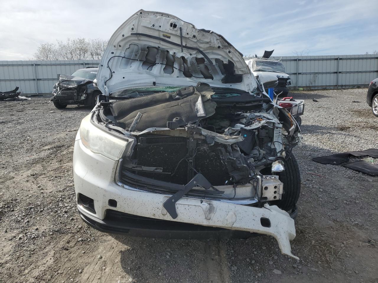 TOYOTA HIGHLANDER LE