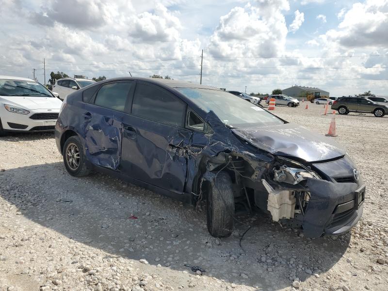 2013 TOYOTA PRIUS #3304966947