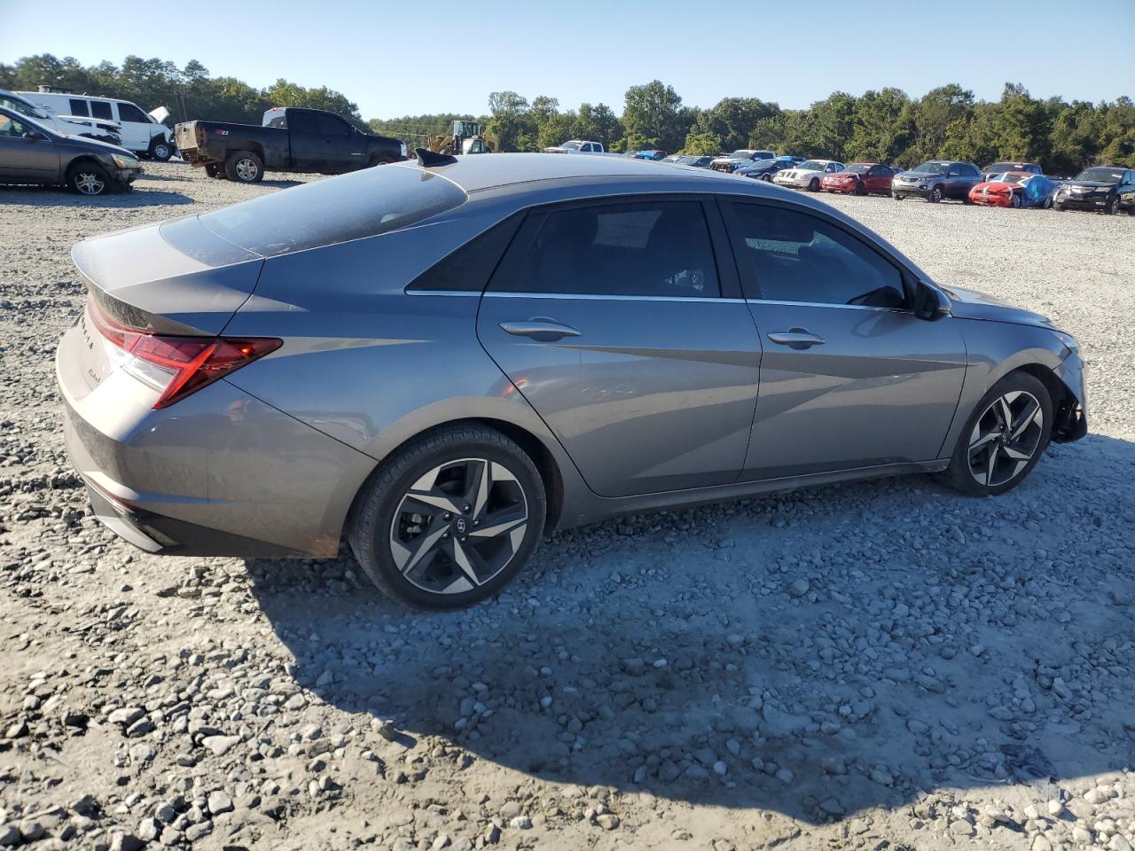 HYUNDAI ELANTRA LIMITED