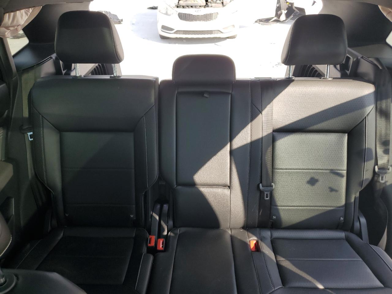 VOLKSWAGEN ATLAS CROSS SPORT SE