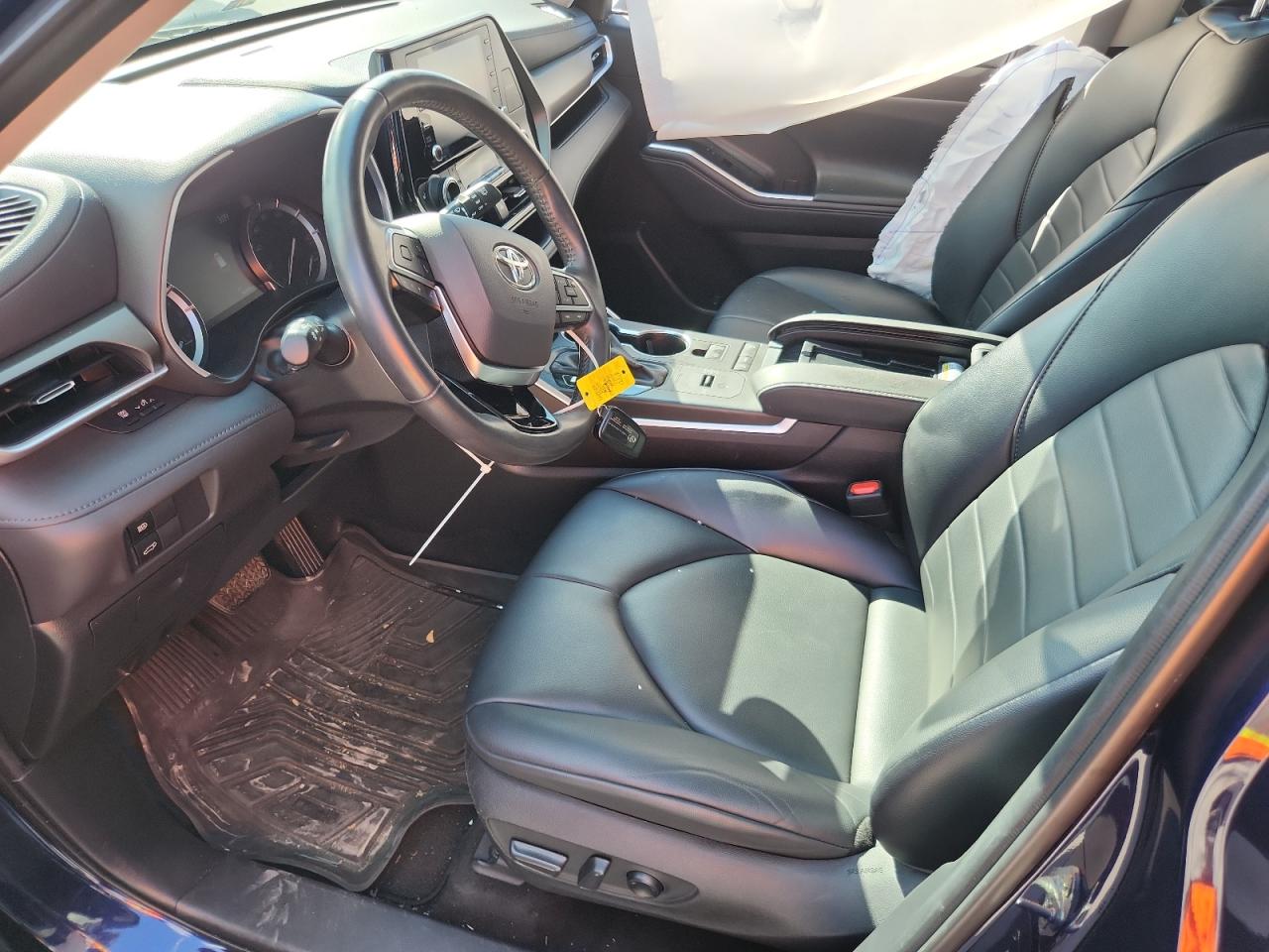 TOYOTA HIGHLANDER XLE