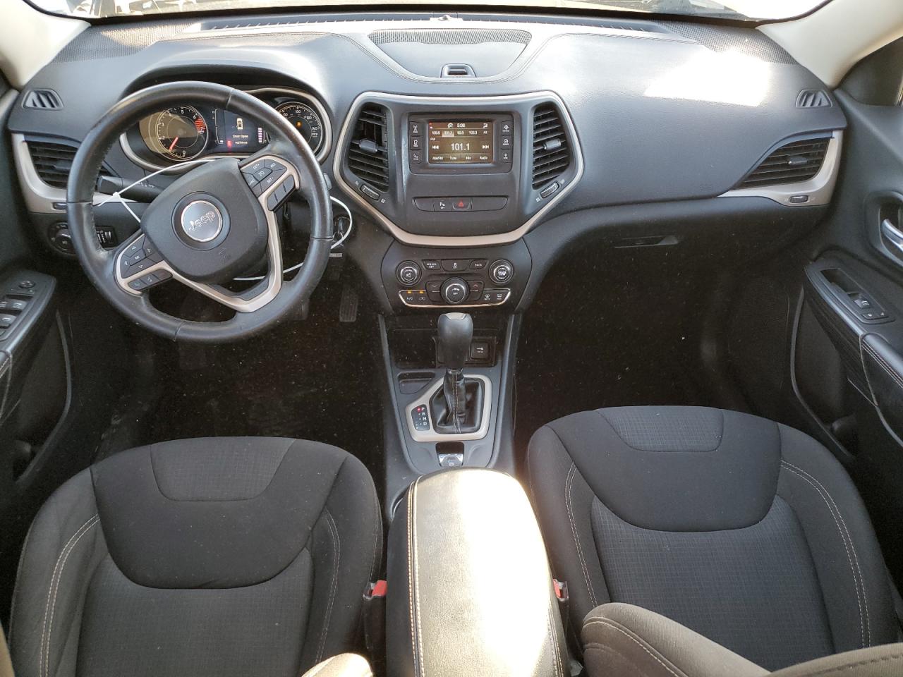 JEEP GRAND CHEROKEE LATITUDE