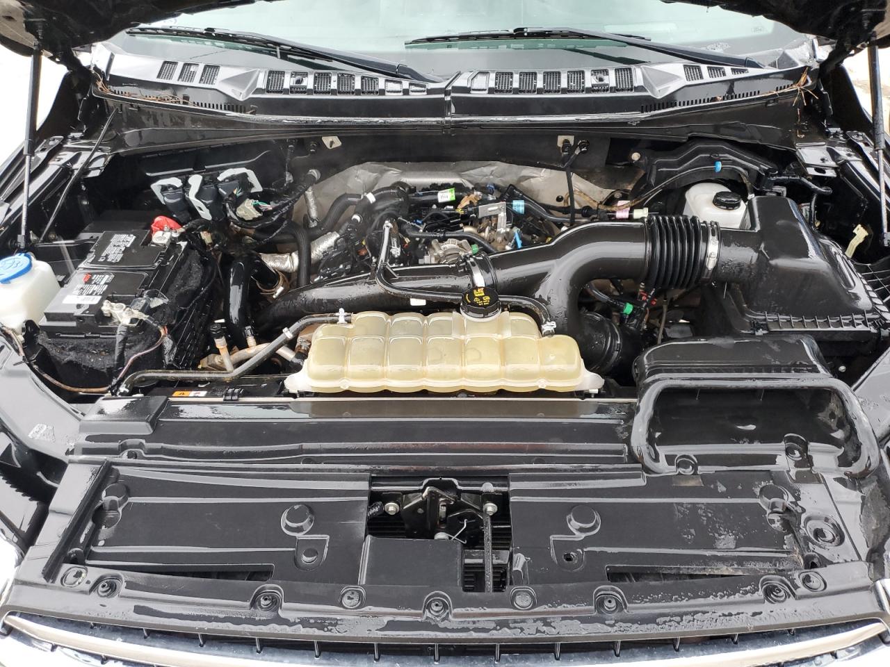 FORD F-150 SUPER CAB