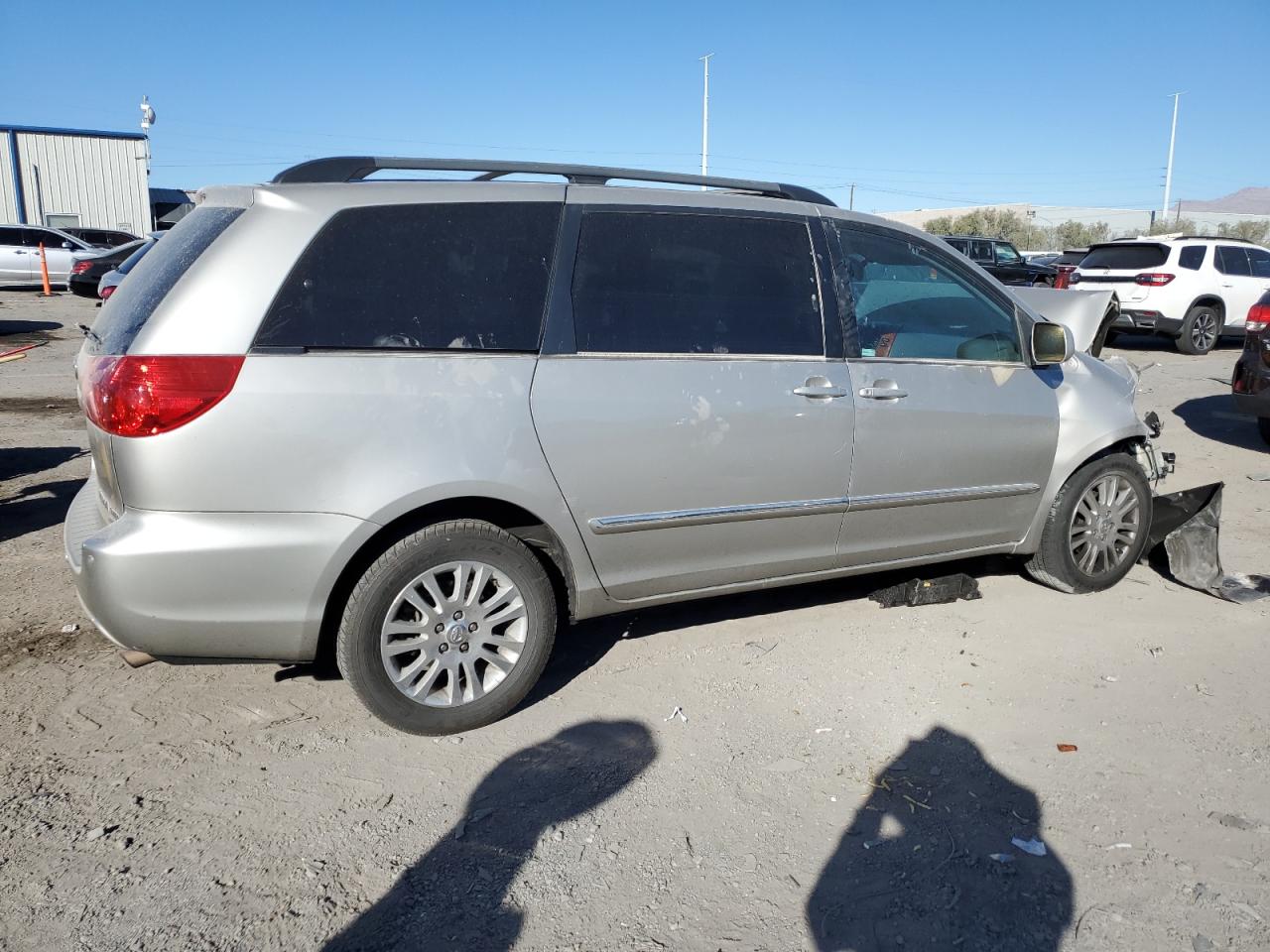 Lot #3302818924 2007 TOYOTA SIENNA XLE
