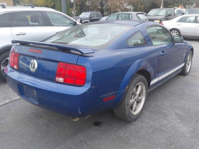 2006 FORD MUSTANG - Other View