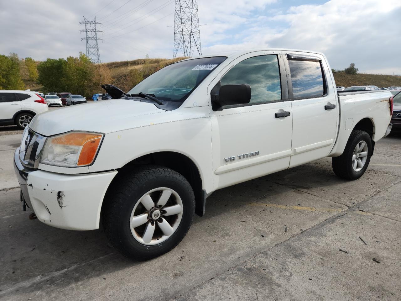 NISSAN TITAN S