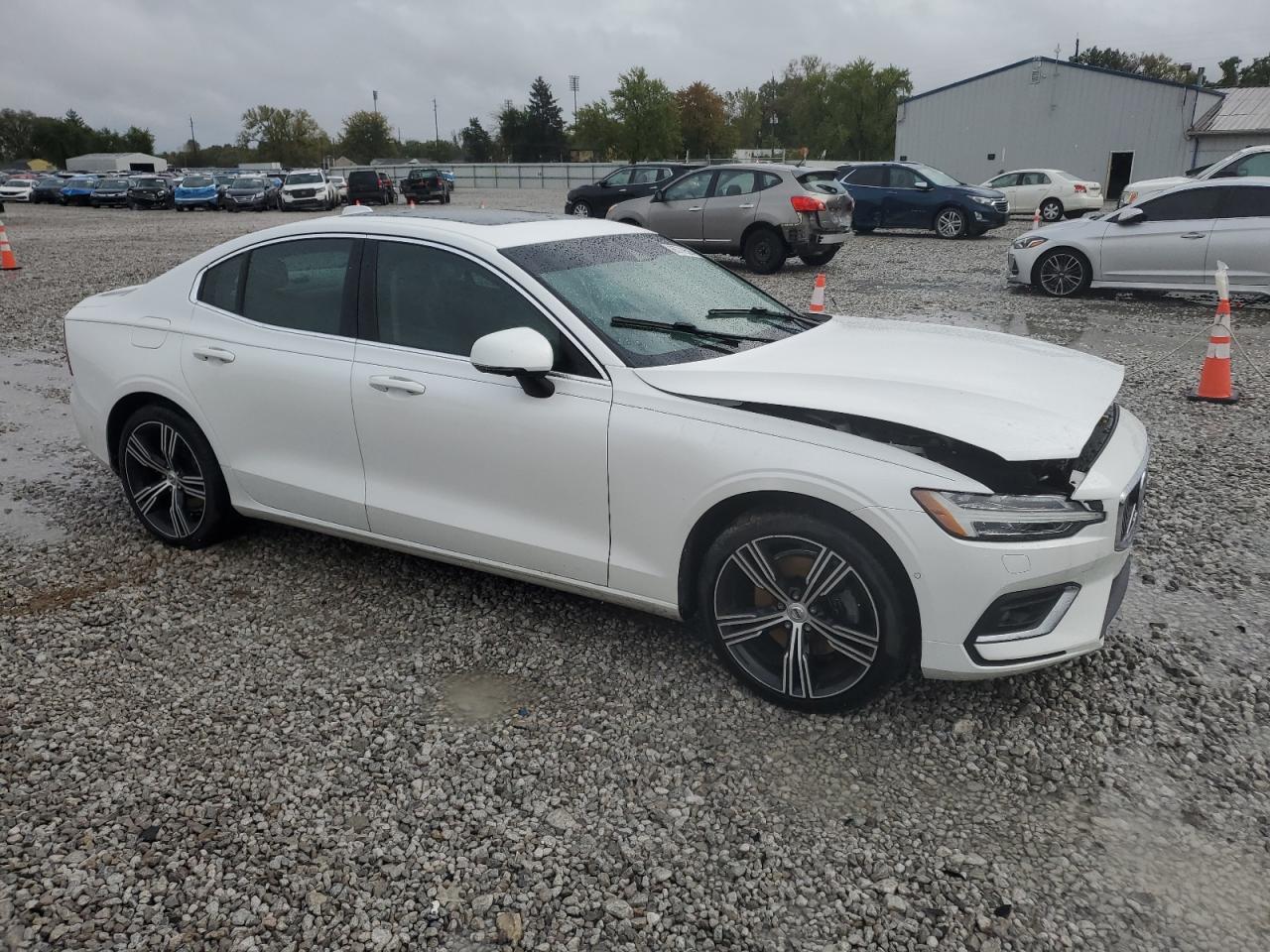 VOLVO S60 B5 INSCRIPTION