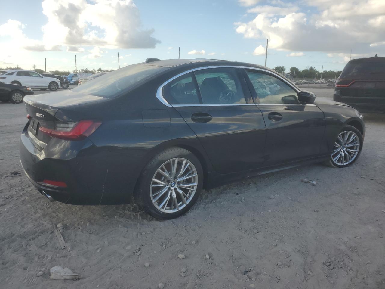 BMW 3 SERIES 330I