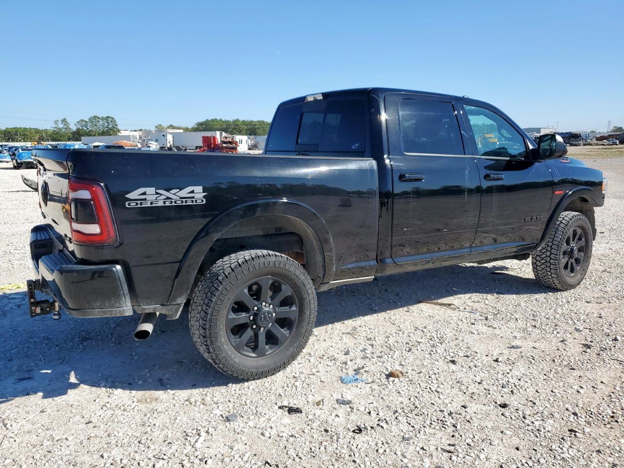 RAM 2500 LARAMIE