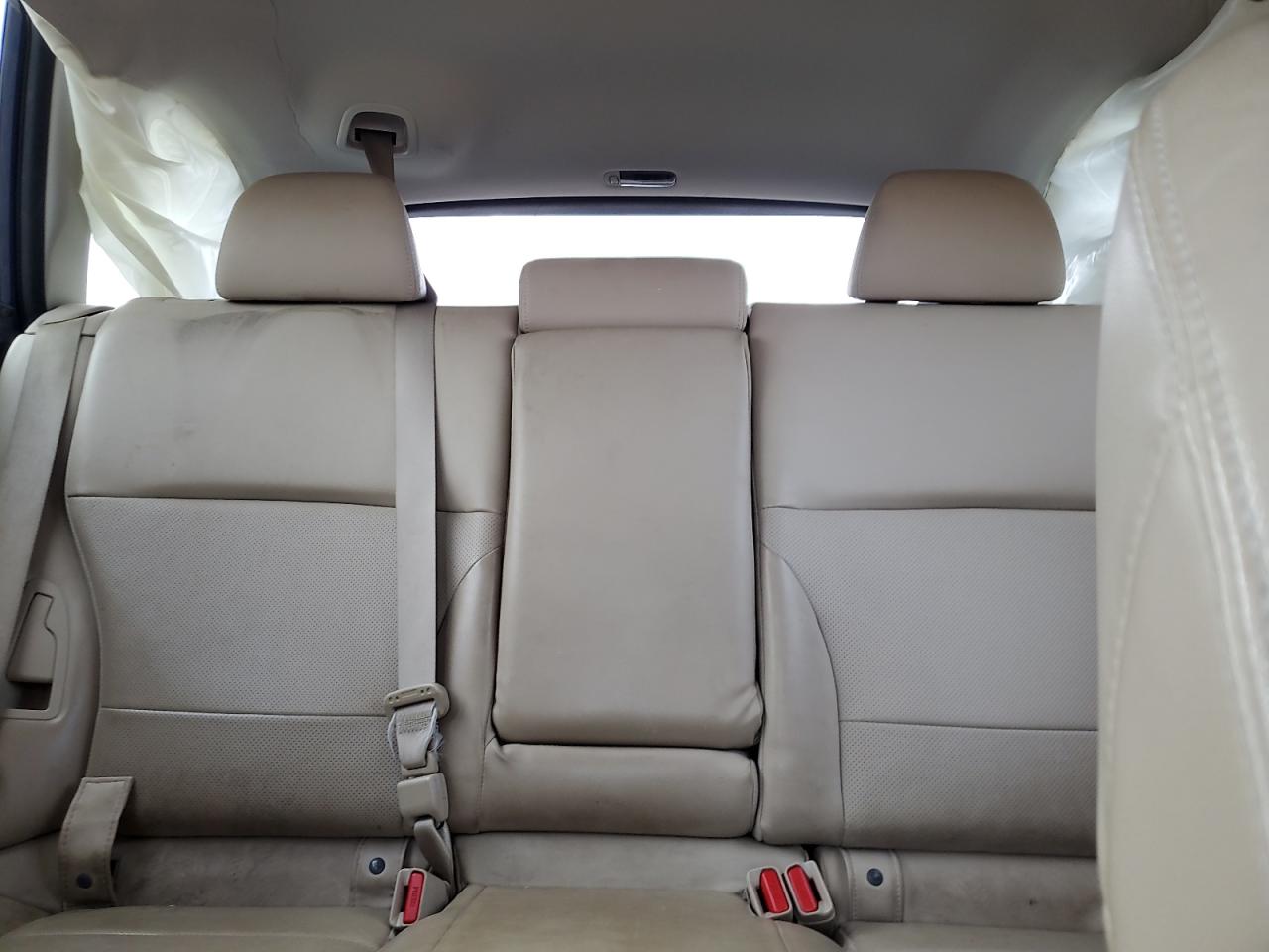 SUBARU OUTBACK 3.6R LIMITED