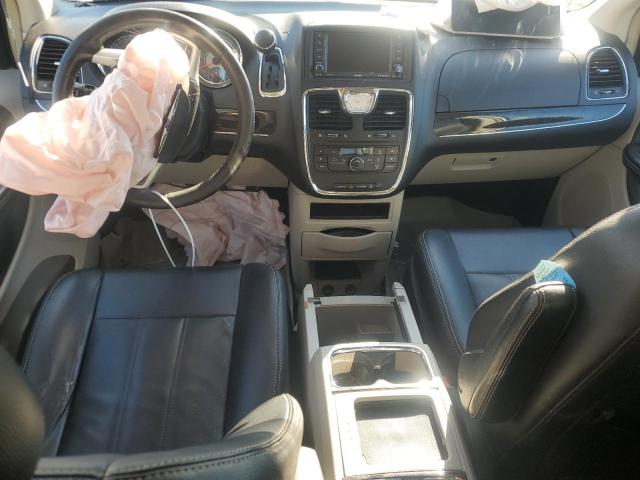 2016 CHRYSLER TOWN & COU - 2C4RC1BG3GR260326