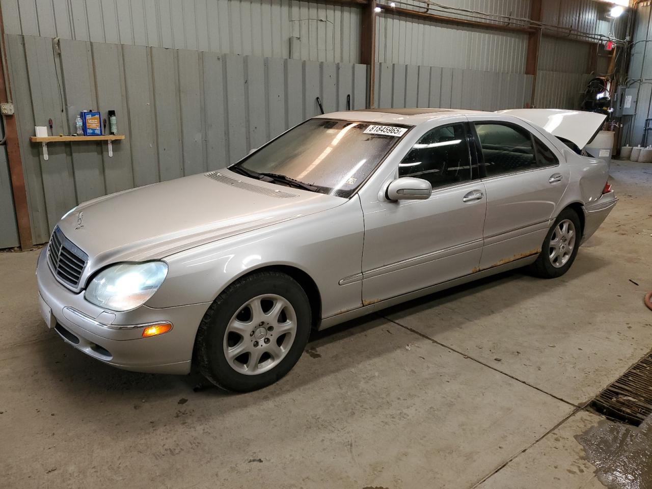 Vehicle photo