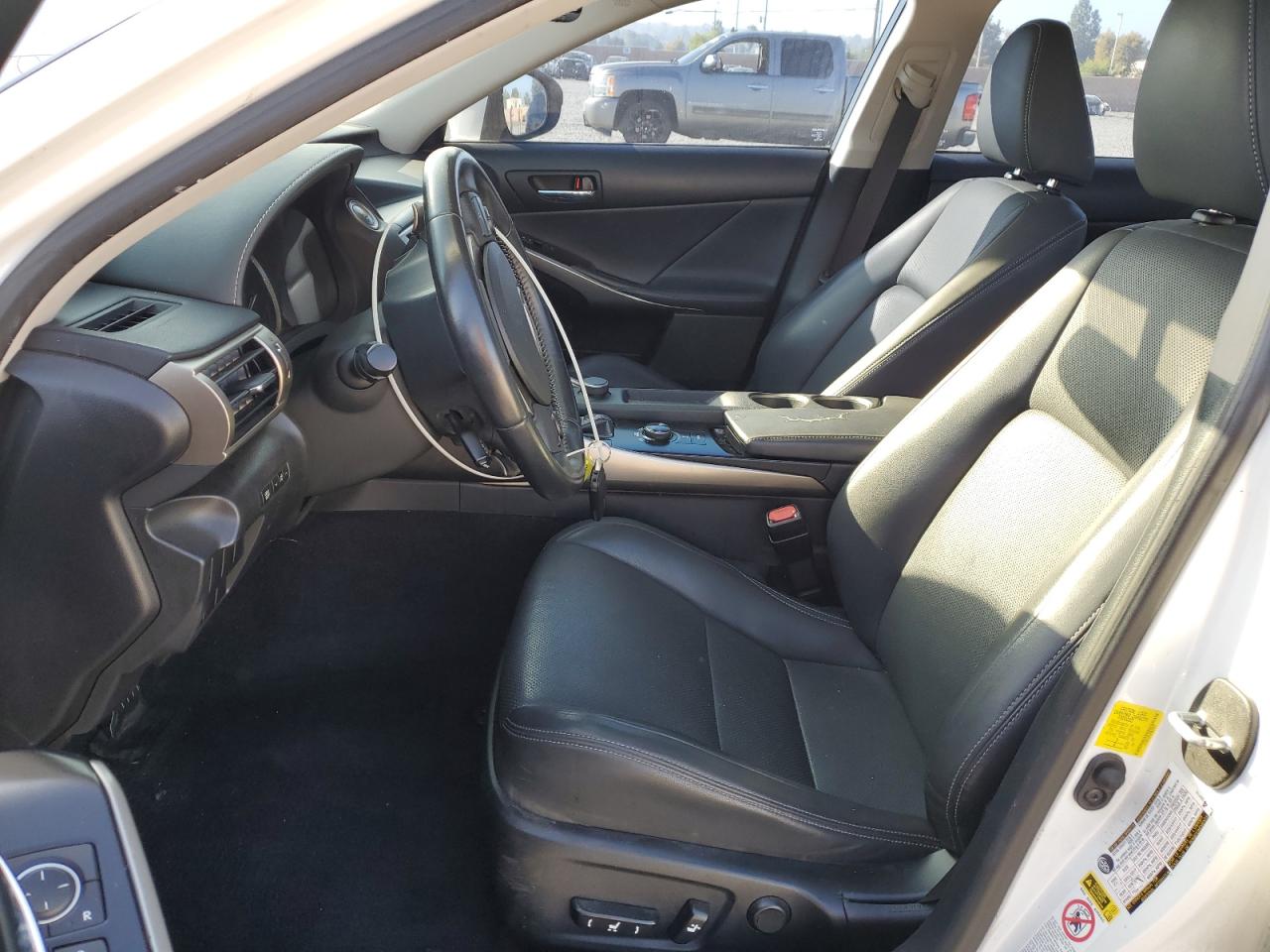 LEXUS IS 250