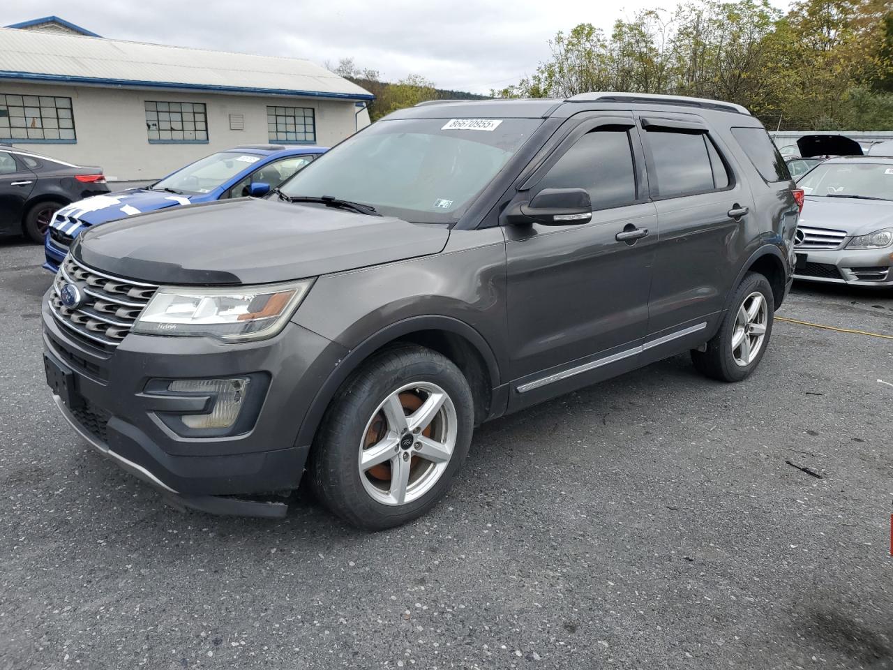 FORD EXPLORER XLT