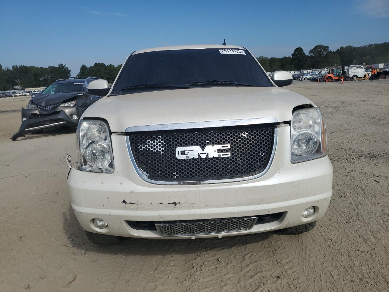 GMC YUKON DENALI