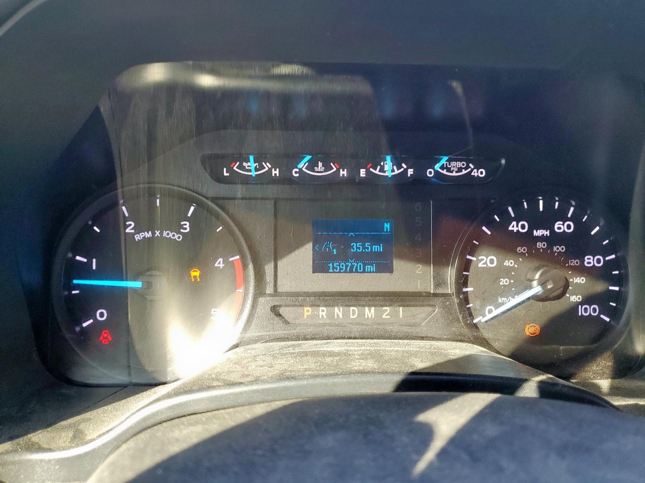 FORD F-550 SUPER DUTY