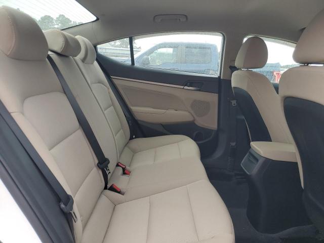 2018 HYUNDAI ELANTRA SEL - 5NPD84LF0JH379992