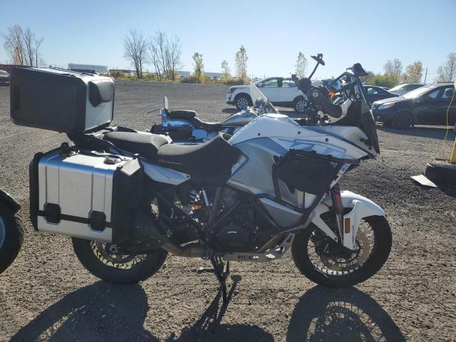 2017 KTM 1290 SUPER VBKV89400HM957616