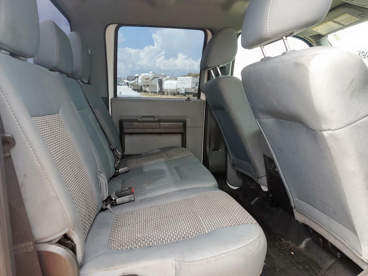 FORD F-550 SUPER DUTY