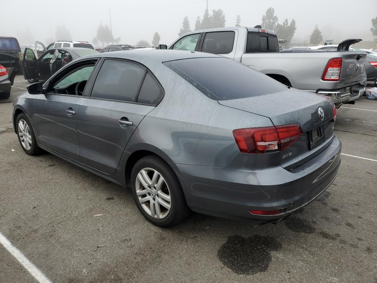 VOLKSWAGEN JETTA S