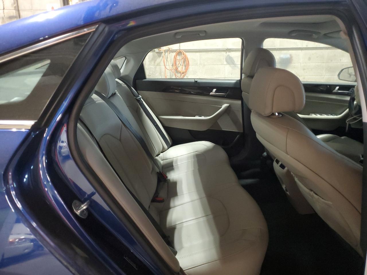 HYUNDAI SONATA SPORT