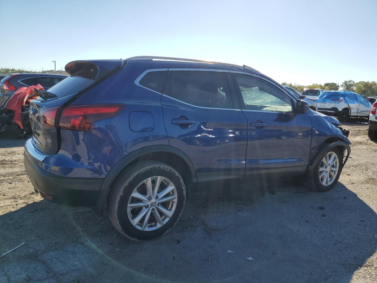 NISSAN ROGUE SPORT S
