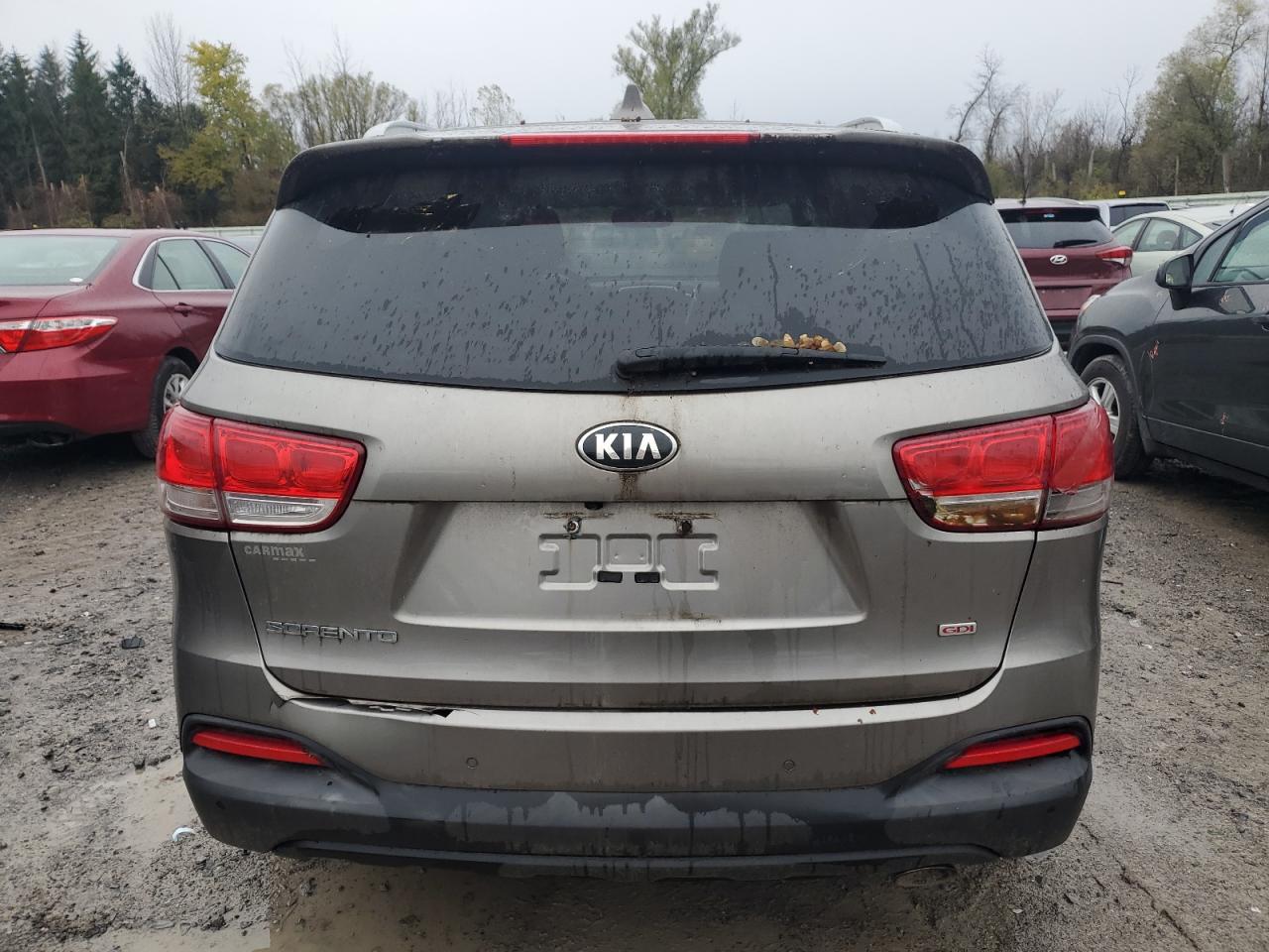 KIA SORENTO LX