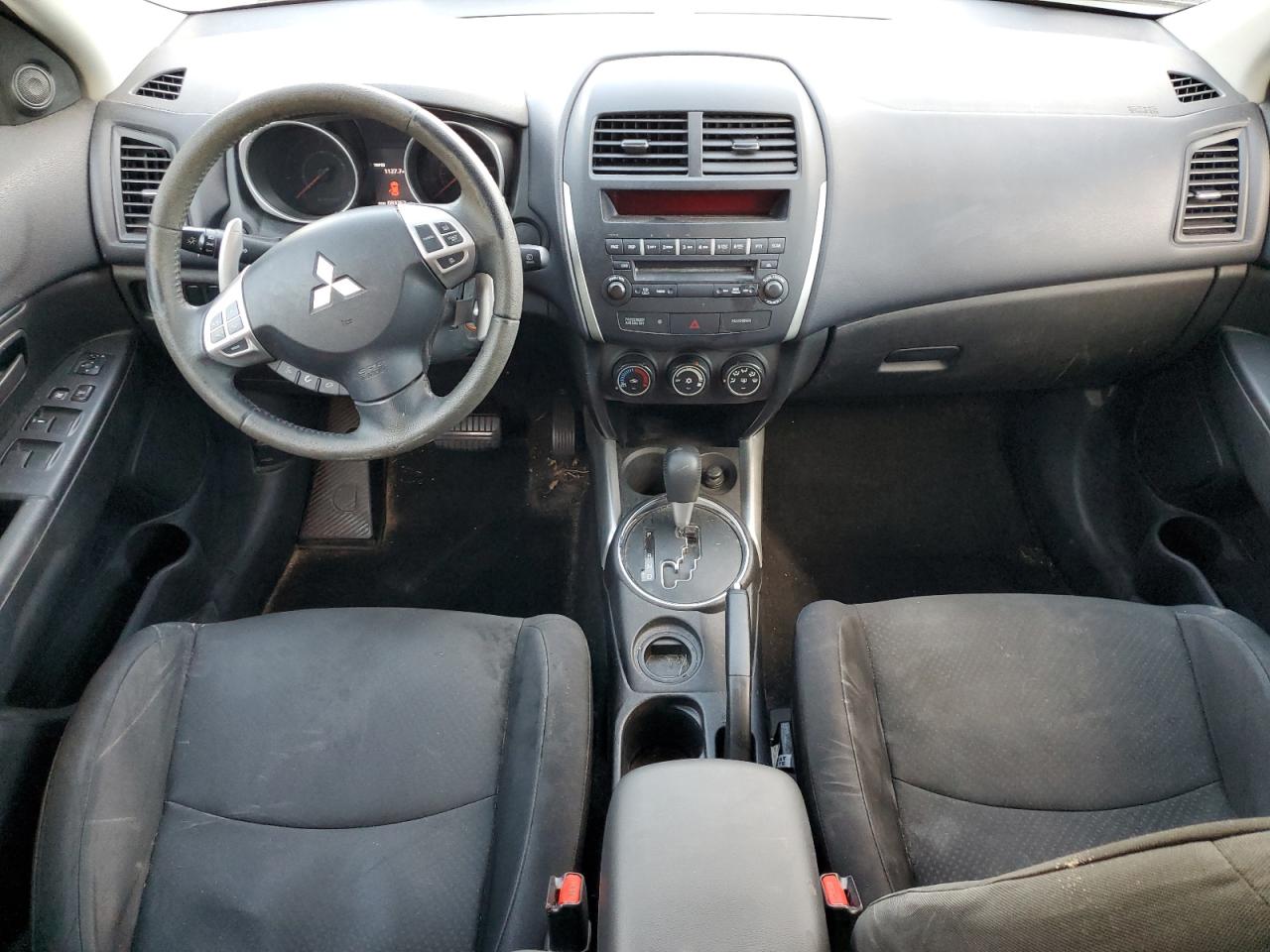 MITSUBISHI OUTLANDER ES